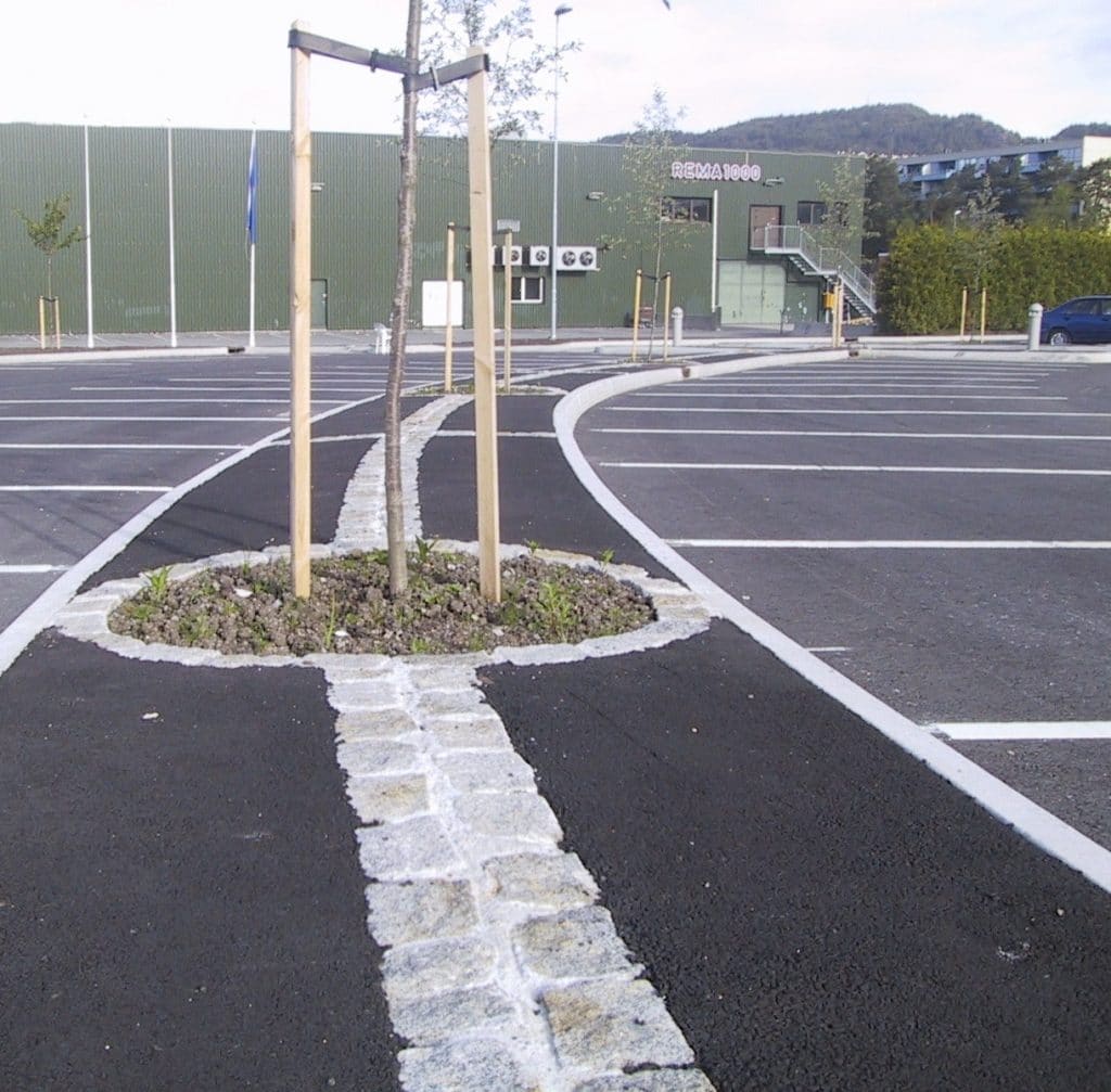 Asfaltering parkeringsplass Bergen