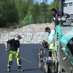 Asfaltering Bergen Caravan