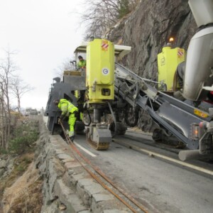 Betongrekkverk ny over gammel